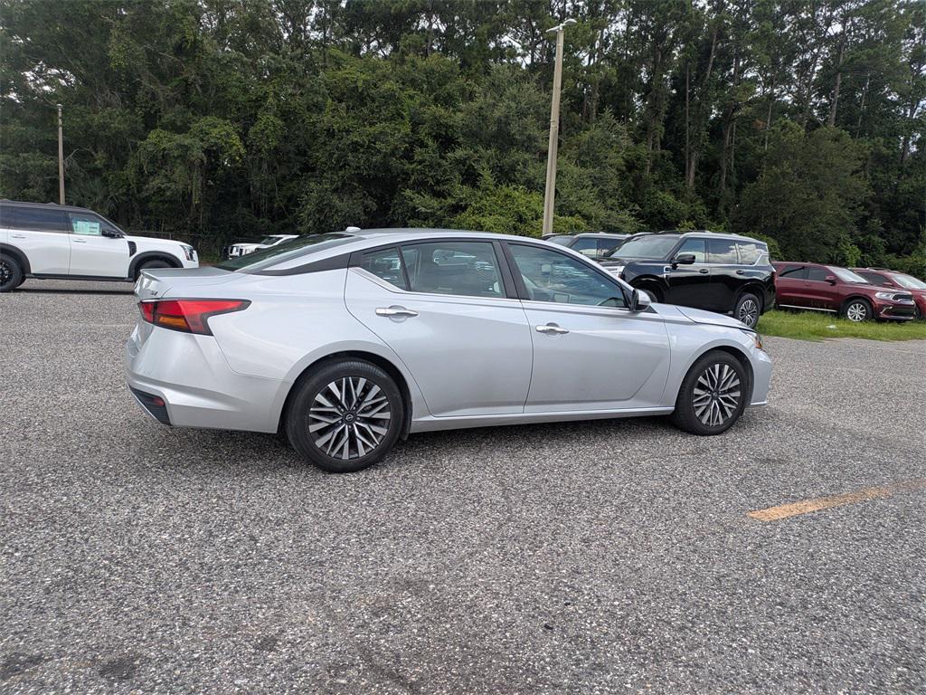 used 2023 Nissan Altima car, priced at $20,388