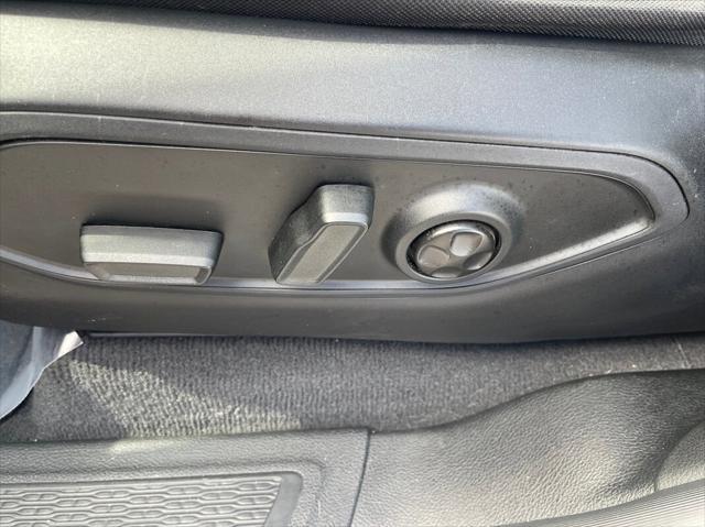 used 2022 Jeep Grand Cherokee car, priced at $34,938