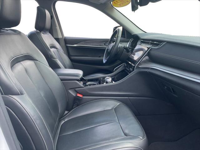used 2022 Jeep Grand Cherokee car, priced at $34,938