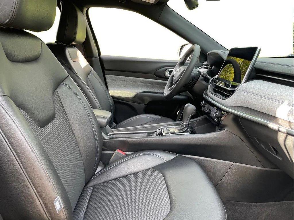 used 2024 Jeep Compass car, priced at $26,998