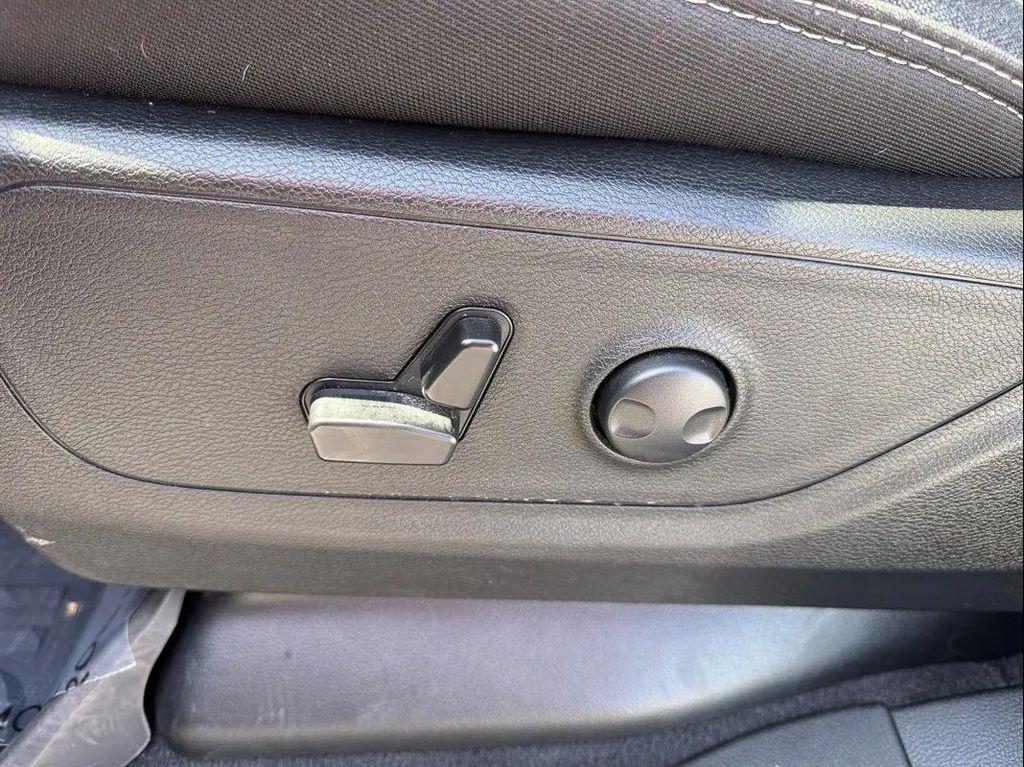 used 2025 Ram 1500 car, priced at $48,988