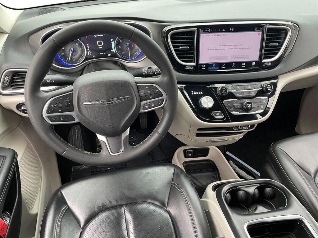 used 2023 Chrysler Pacifica car, priced at $26,899