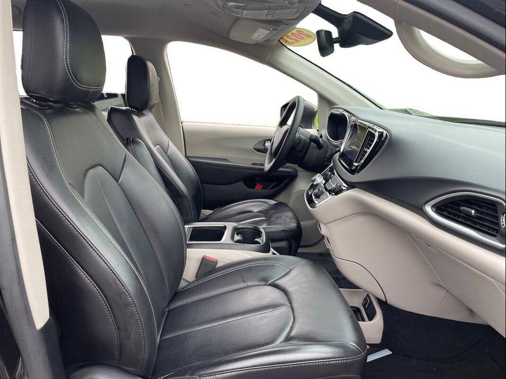 used 2023 Chrysler Pacifica car, priced at $26,899