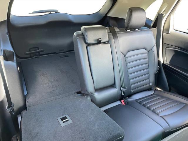 used 2024 Ford Edge car, priced at $26,499