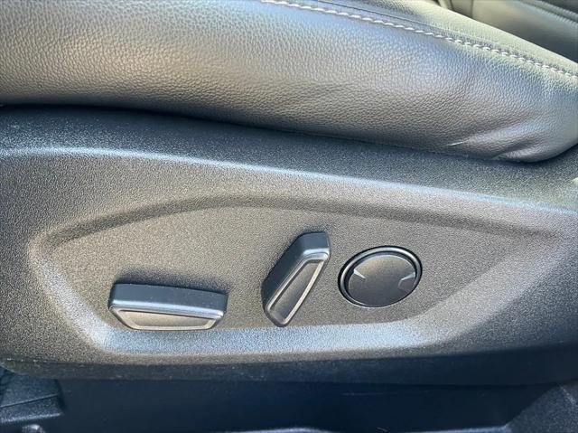 used 2024 Ford Edge car, priced at $26,499
