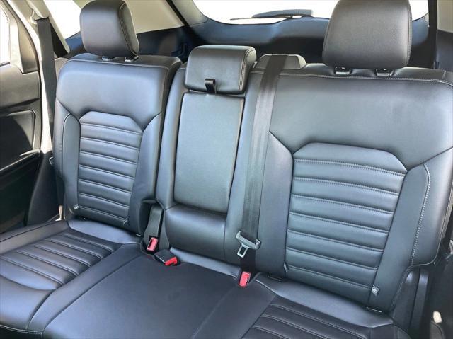 used 2024 Ford Edge car, priced at $26,499
