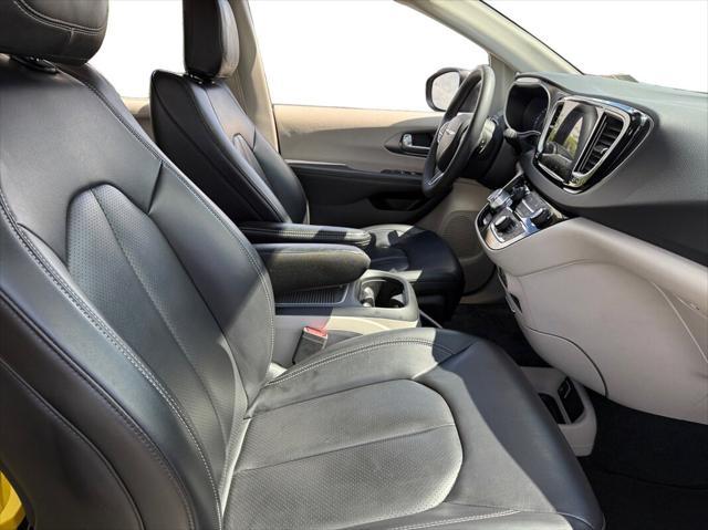 used 2023 Chrysler Pacifica car, priced at $29,498