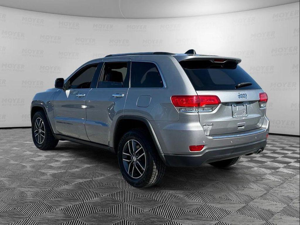 used 2017 Jeep Grand Cherokee car, priced at $18,989