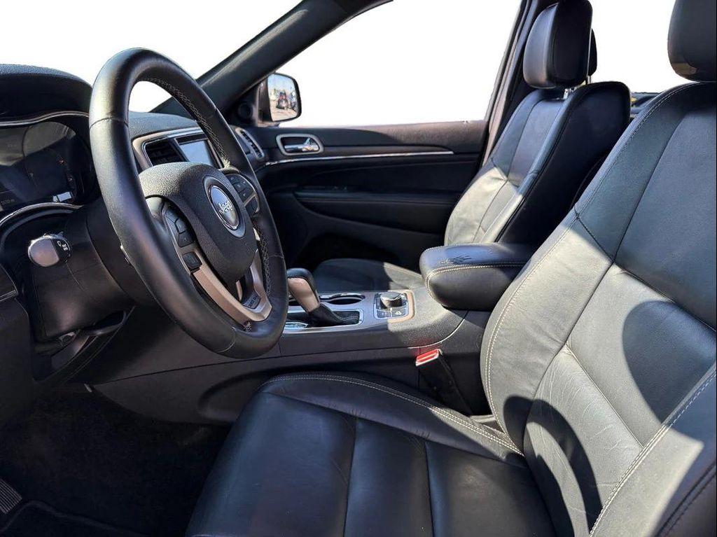 used 2017 Jeep Grand Cherokee car, priced at $18,989