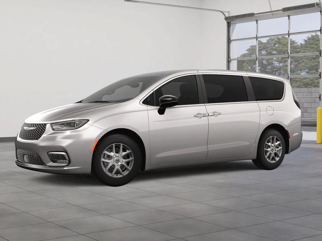 new 2025 Chrysler Pacifica car, priced at $39,676