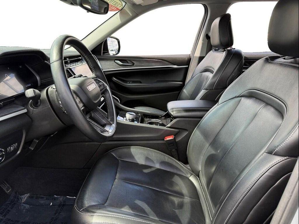 used 2021 Jeep Grand Cherokee L car, priced at $28,498