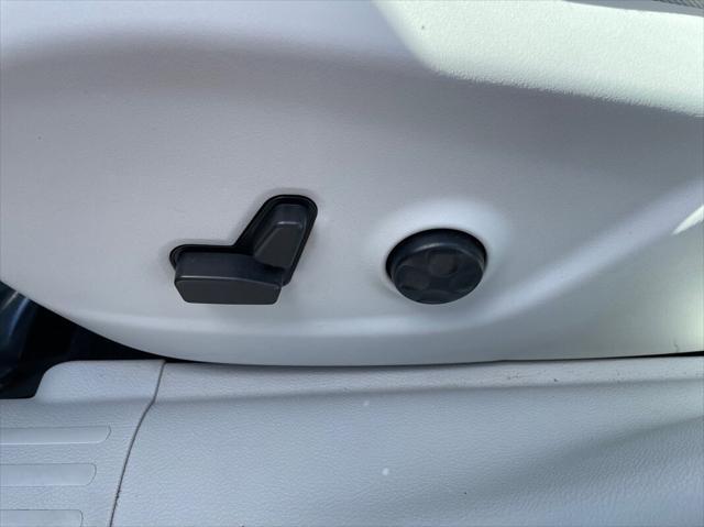 used 2021 Jeep Cherokee car, priced at $25,938