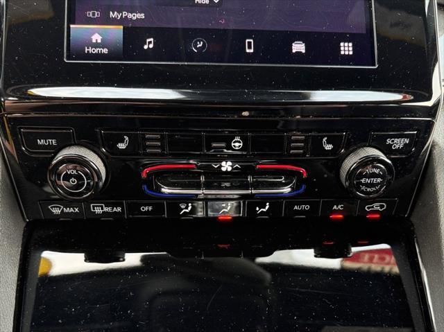 used 2022 Jeep Grand Cherokee car, priced at $34,999