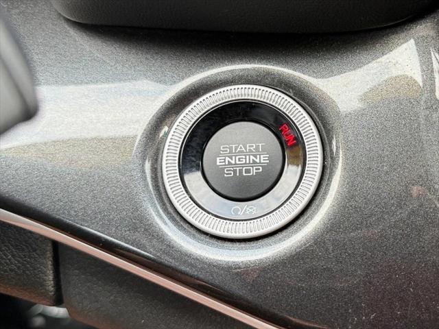 used 2022 Jeep Grand Cherokee car, priced at $34,999