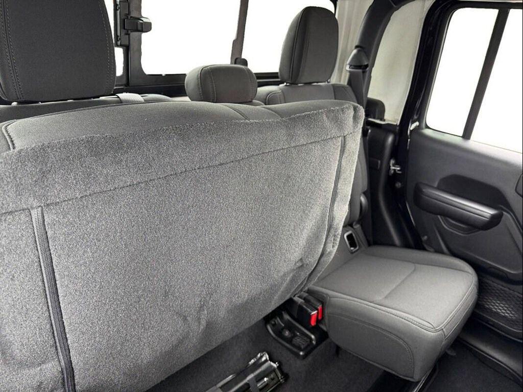 used 2021 Jeep Gladiator car, priced at $31,747