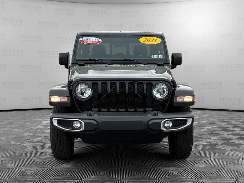 used 2021 Jeep Gladiator car, priced at $31,747