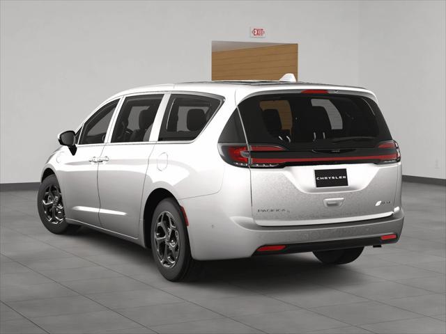 new 2023 Chrysler Pacifica Hybrid car, priced at $49,831