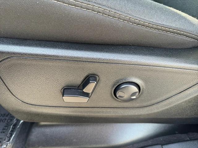 used 2025 Ram 1500 car, priced at $48,989