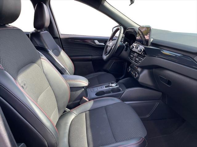 used 2024 Ford Escape car, priced at $25,996