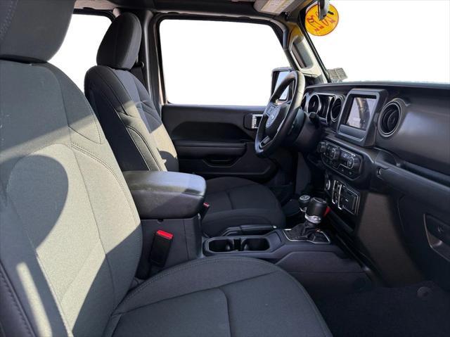 used 2022 Jeep Gladiator car, priced at $31,998