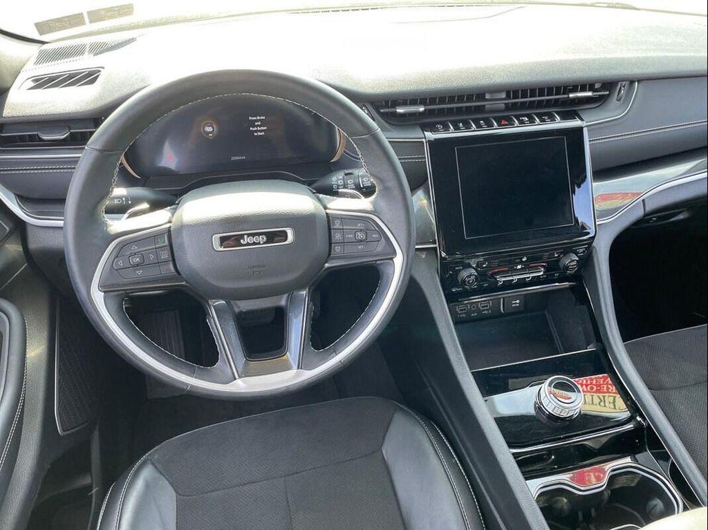 used 2022 Jeep Grand Cherokee car, priced at $31,999