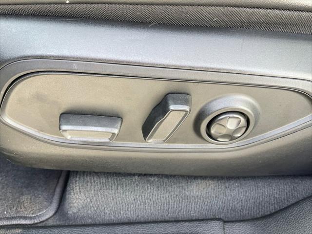 used 2022 Jeep Grand Cherokee car, priced at $33,995