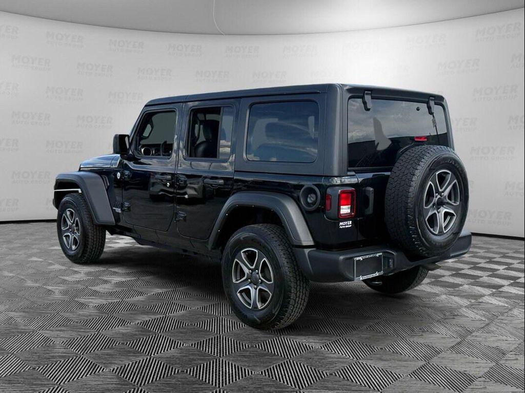 used 2021 Jeep Wrangler Unlimited car, priced at $27,696
