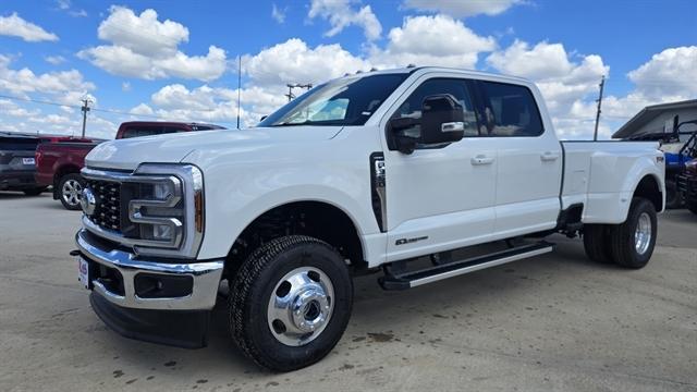 new 2025 Ford F-350 car, priced at $82,843