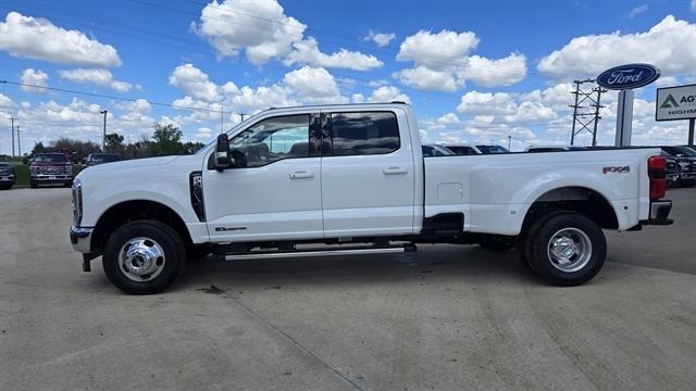 new 2025 Ford F-350 car, priced at $82,843