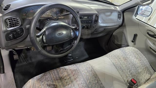 used 2000 Ford F-150 car, priced at $5,950