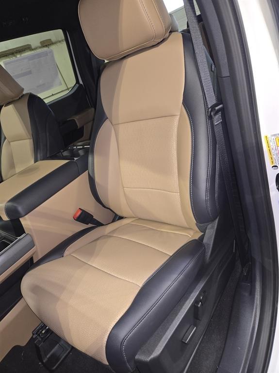 new 2025 Ford F-250 car, priced at $70,466