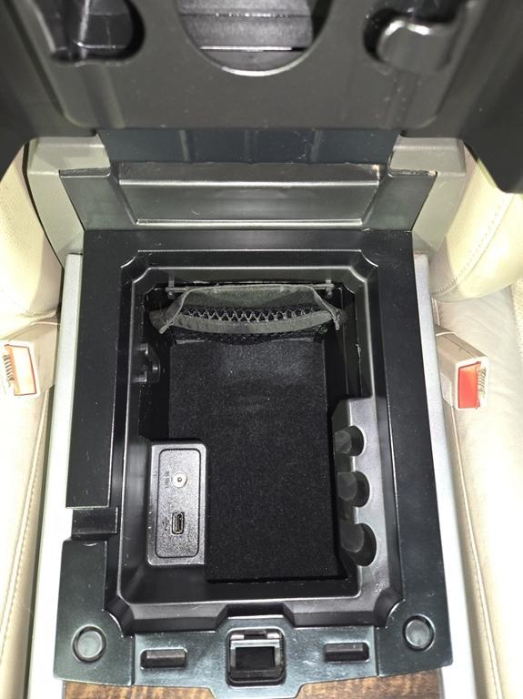 used 2014 Ford Expedition car, priced at $11,950