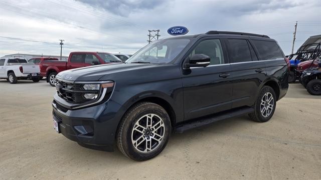 new 2025 Ford Expedition car, priced at $70,871