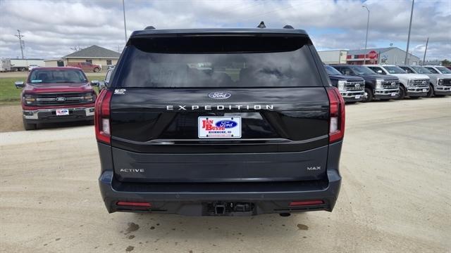 new 2025 Ford Expedition Max car, priced at $73,895