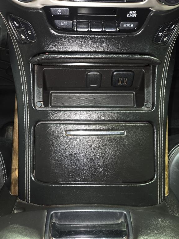 used 2015 GMC Yukon XL car, priced at $12,950