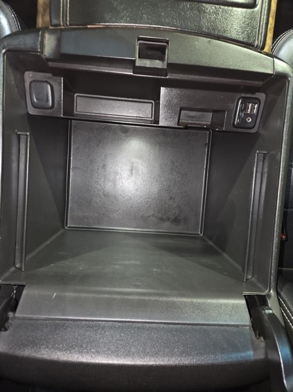 used 2015 GMC Yukon XL car, priced at $12,950