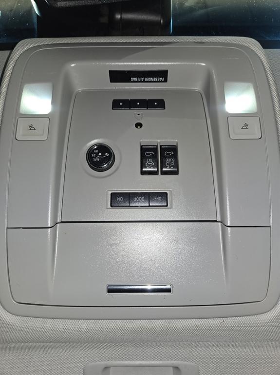 used 2015 GMC Yukon XL car, priced at $12,950
