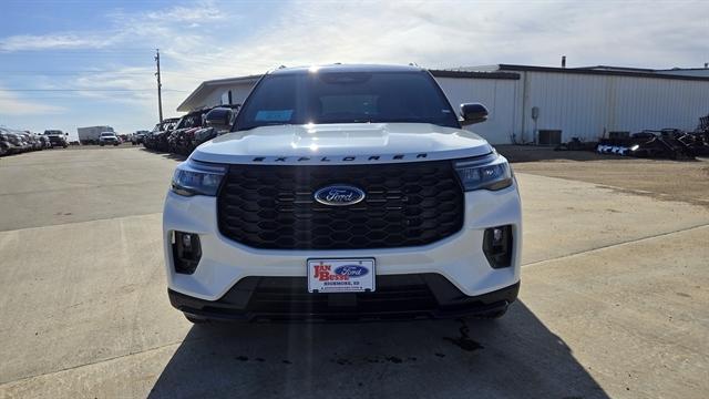 new 2025 Ford Explorer car, priced at $45,516