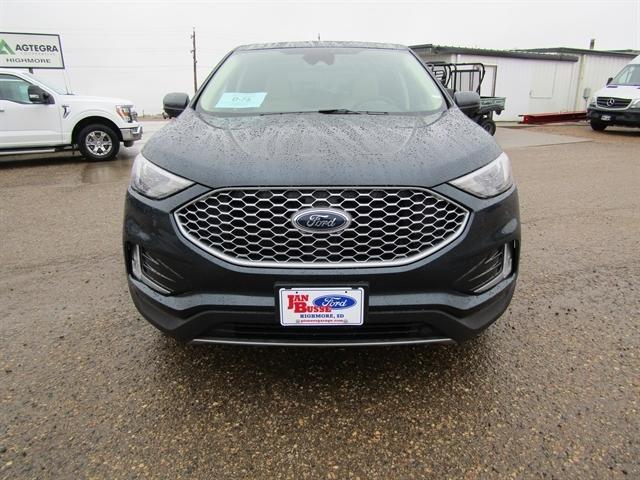 new 2024 Ford Edge car, priced at $39,656