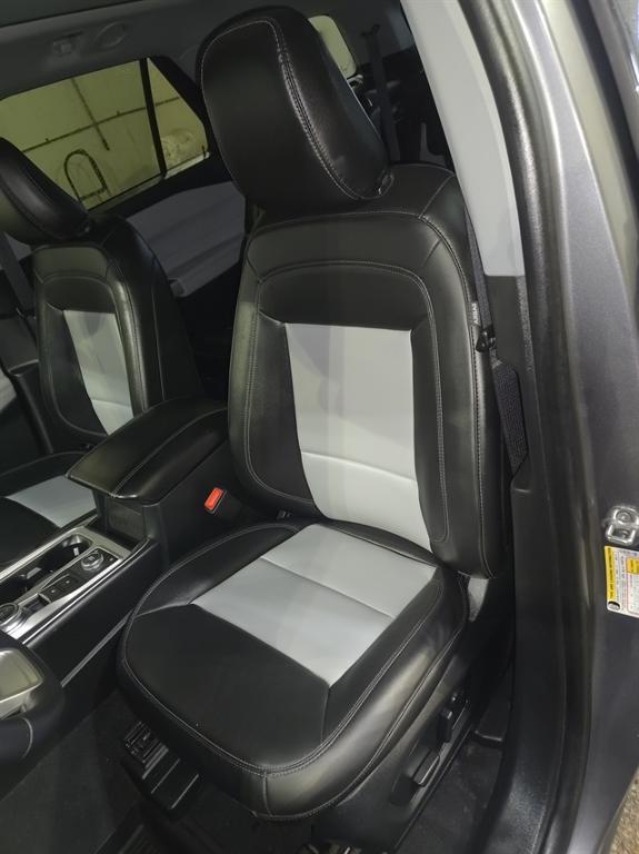 used 2023 Ford Explorer car, priced at $31,950