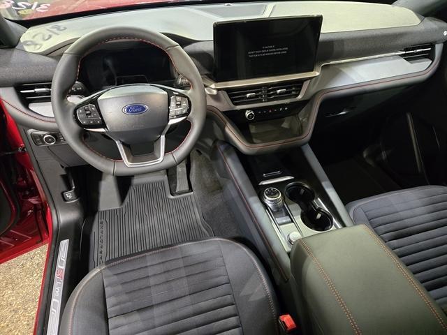 new 2025 Ford Explorer car, priced at $45,801