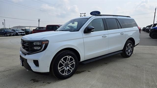 new 2025 Ford Expedition Max car, priced at $74,188