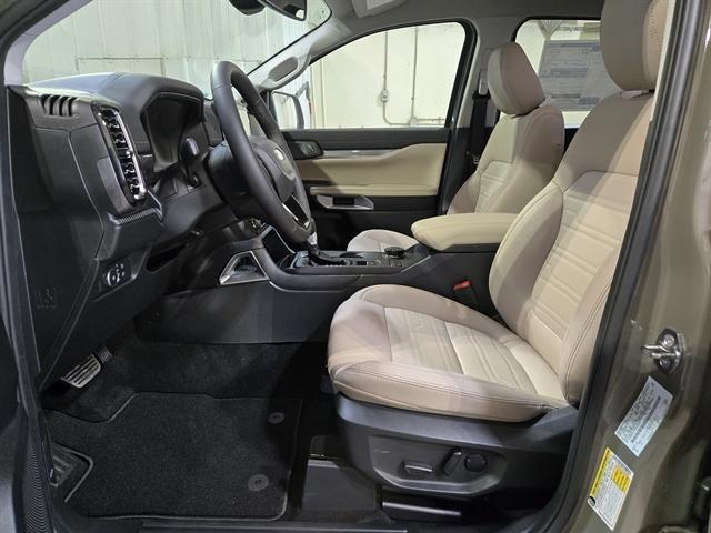 new 2025 Ford Ranger car, priced at $50,272
