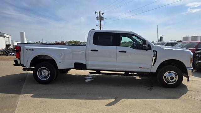 new 2025 Ford F-350 car, priced at $74,588