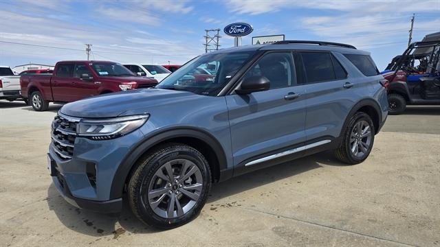 new 2025 Ford Explorer car, priced at $49,280