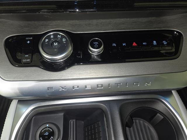 new 2025 Ford Expedition Max car, priced at $80,990