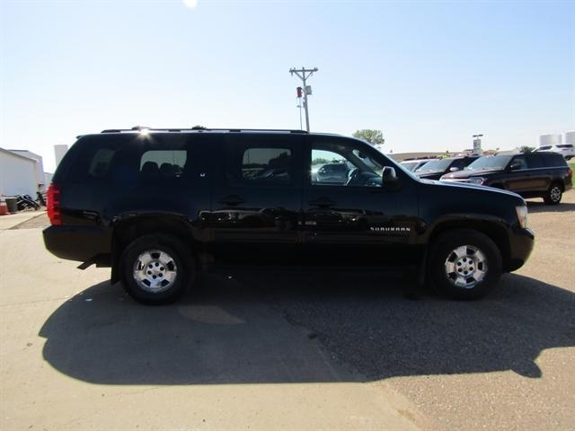 used 2011 Chevrolet Suburban car, priced at $8,450