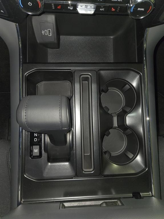 new 2025 Ford F-150 car, priced at $55,752