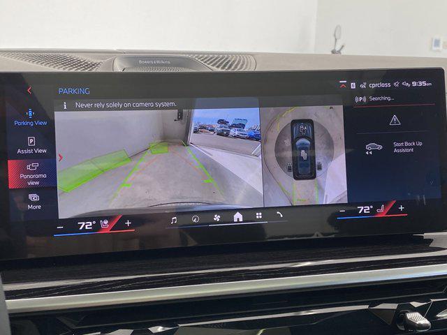 new 2025 BMW X7 car, priced at $122,095