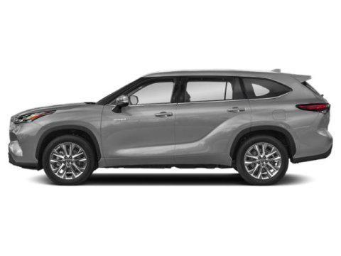 used 2021 Toyota Highlander Hybrid car, priced at $40,999